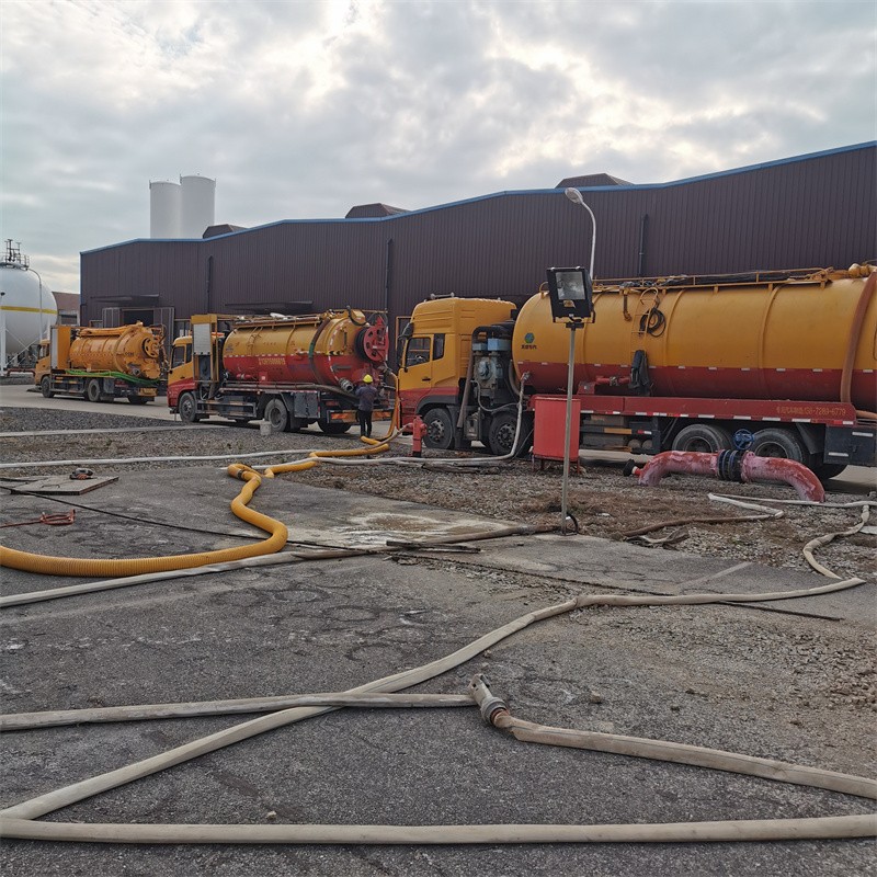 宛城污水池清理